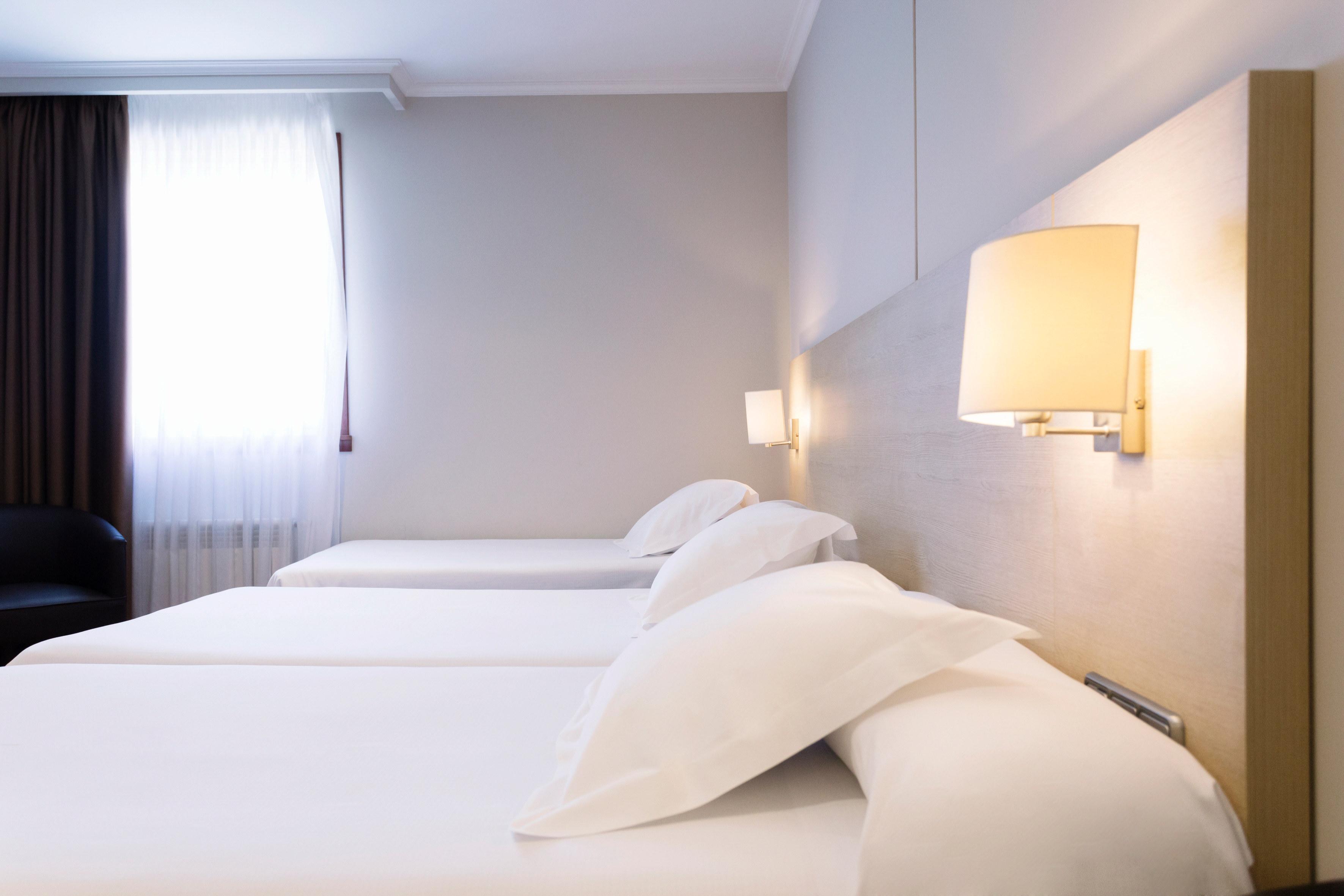 Hotel Valencia Ферол Екстериор снимка