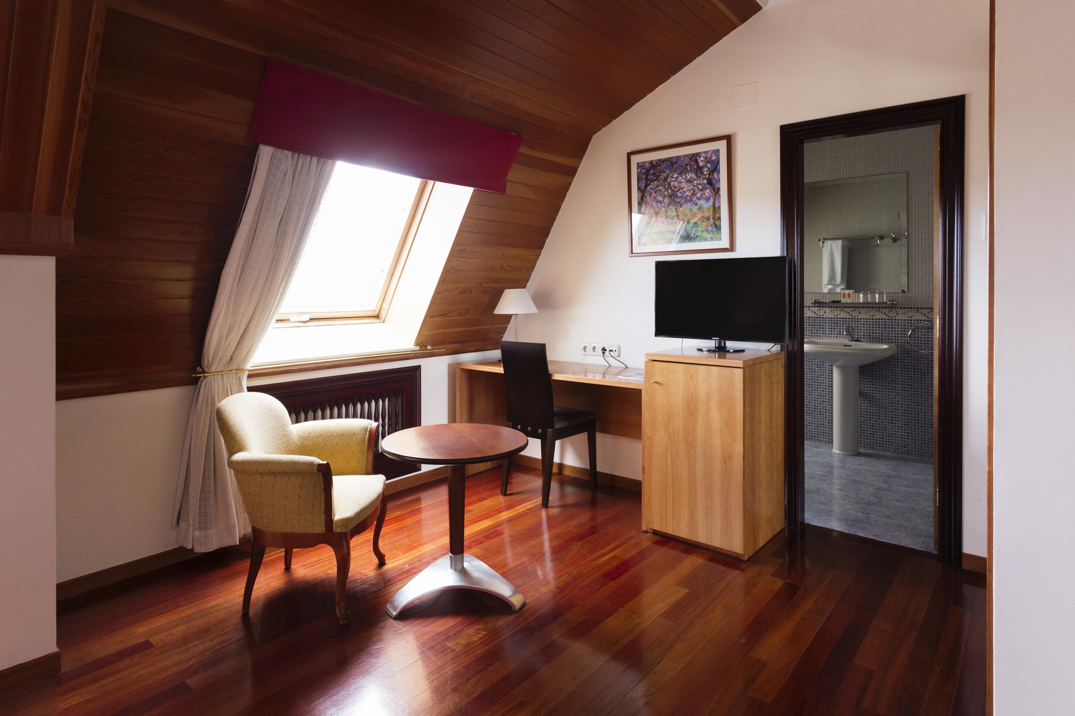 Hotel Valencia Ферол Екстериор снимка