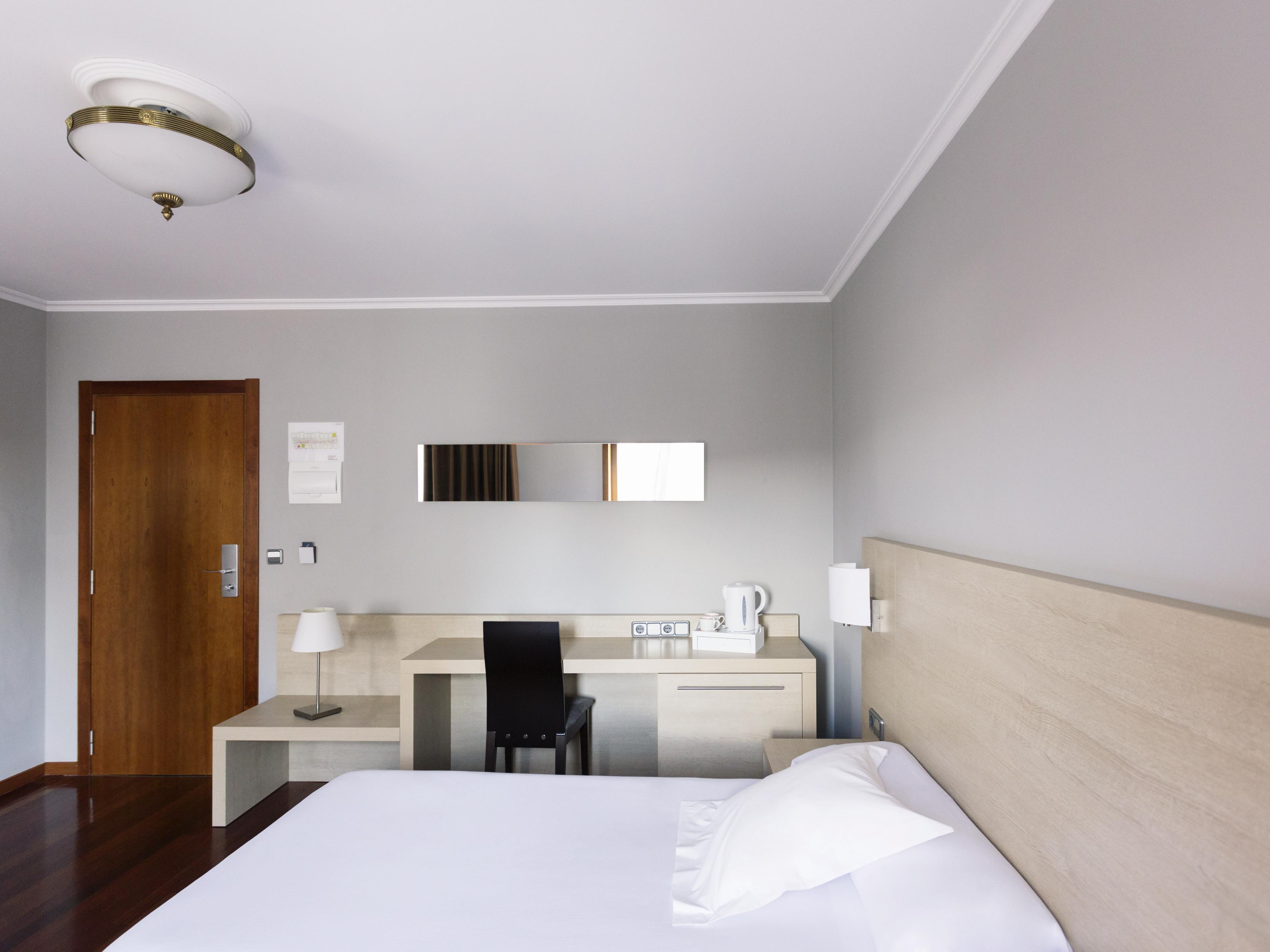 Hotel Valencia Ферол Екстериор снимка