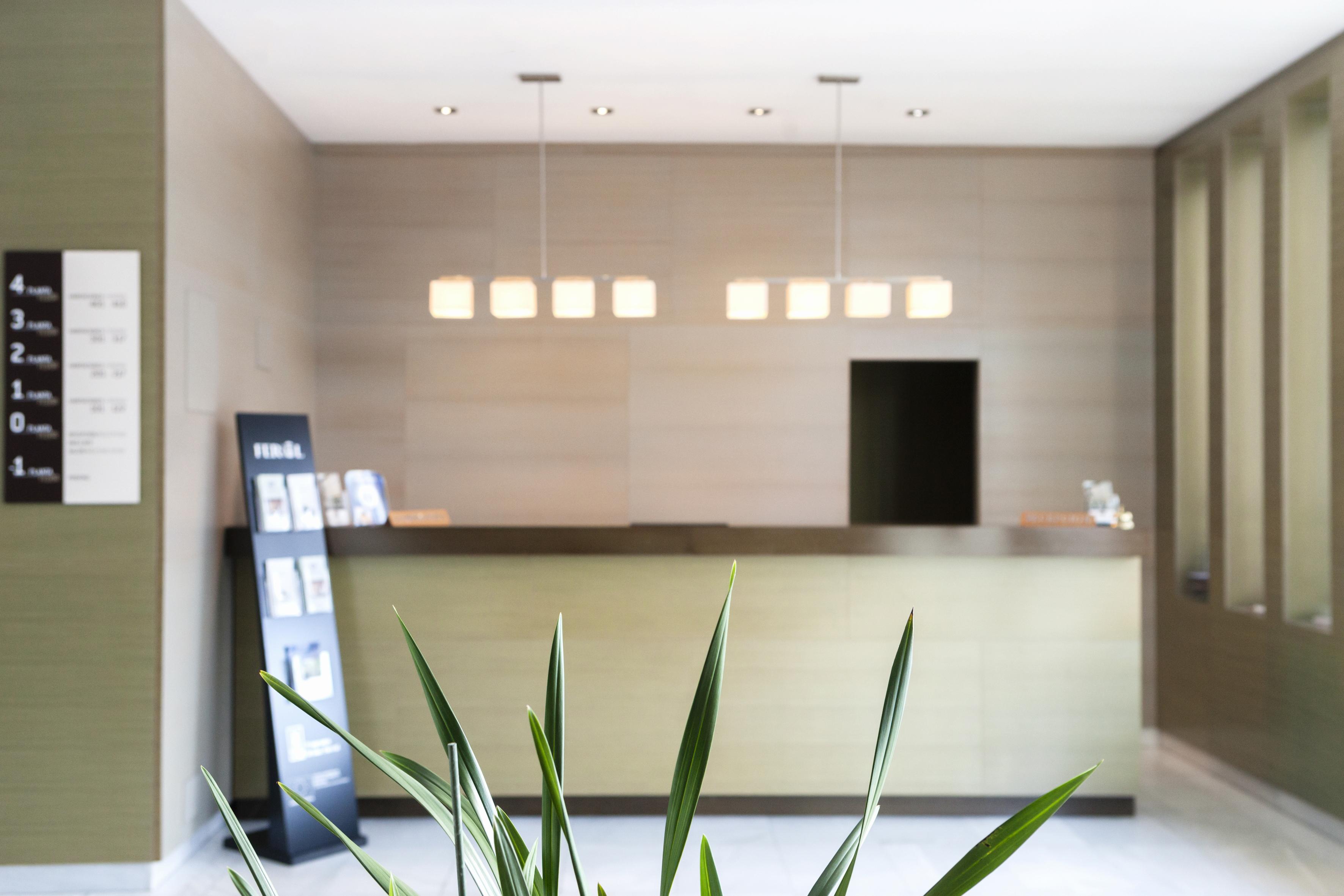 Hotel Valencia Ферол Екстериор снимка