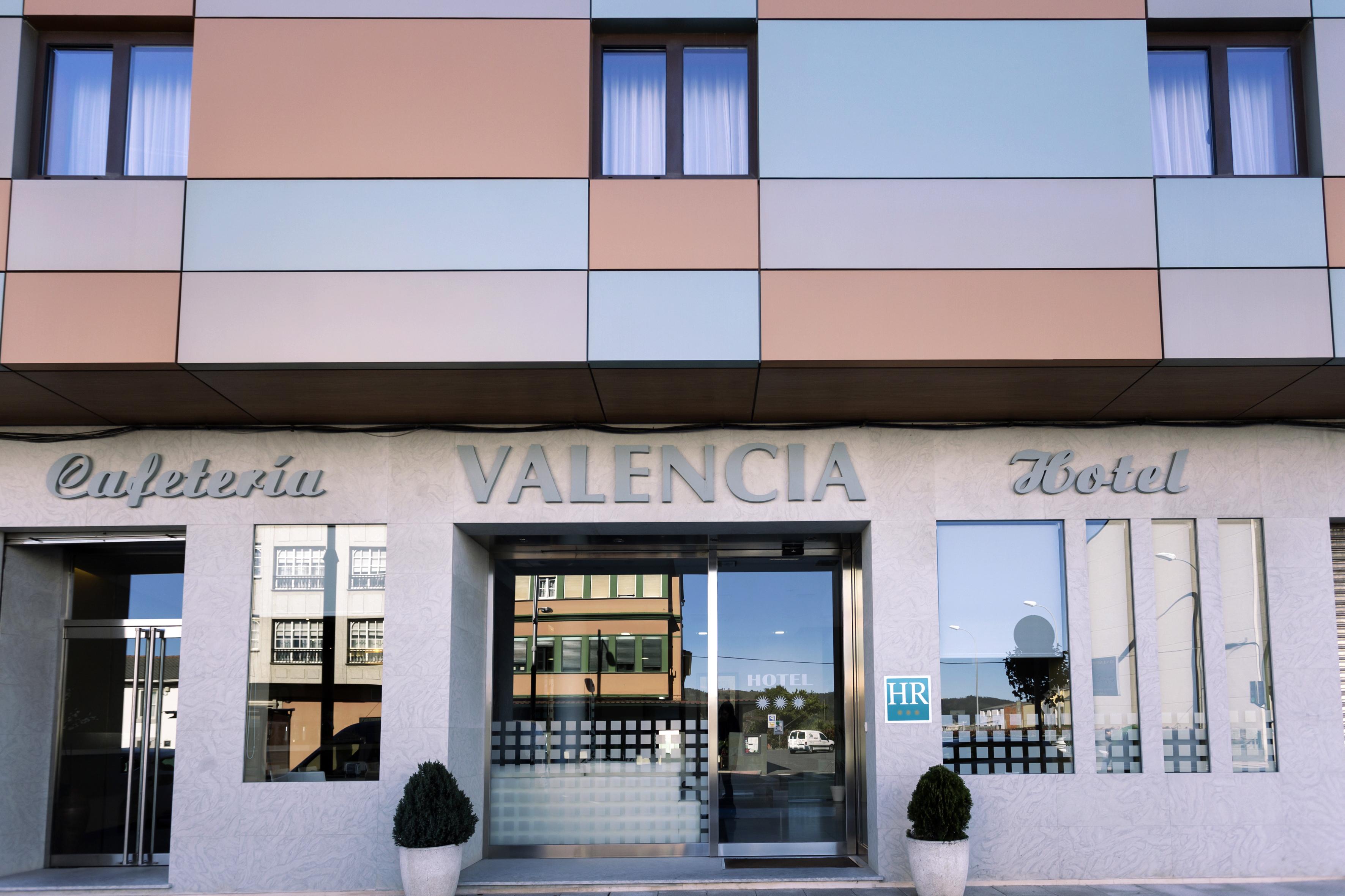 Hotel Valencia Ферол Екстериор снимка