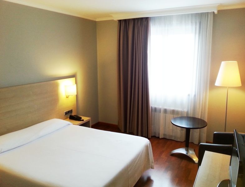 Hotel Valencia Ферол Екстериор снимка